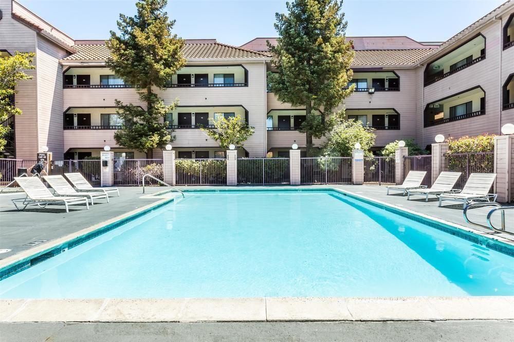 Country Inn & Suites By Radisson, Vallejo Napa Valley, Ca Zewnętrze zdjęcie